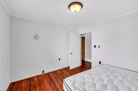 Bedroom - 1112 Hamilton St, High Point, NC 27262 photo 2 of 5