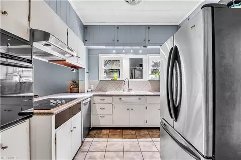Kitchen - 1112 Hamilton St, High Point, NC 27262 photo 2 of 2