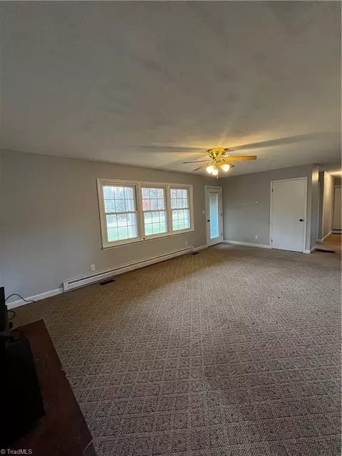 115 Poor Mans Trl, Lowgap, NC 27024 photo 11