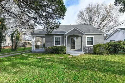 408 Greenwood Dr, High Point, NC 27262