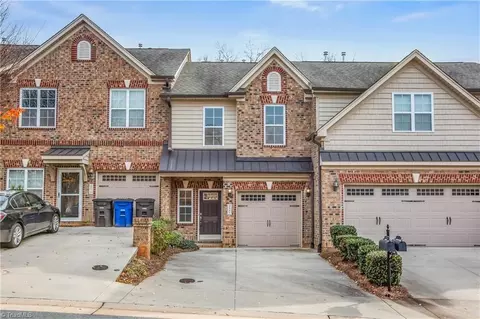 4985 Ampthill Ln, Winston Salem, NC 27103
