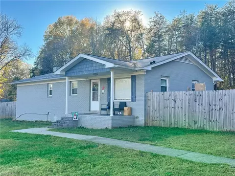 617 Long St, Eden, NC 27288