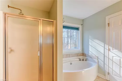 Bath - 381 Covington Dr, Advance, NC 27006 photo 1 of 2