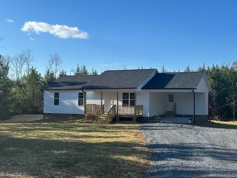 5000 Tabernacle School Rd, Asheboro, NC 27205