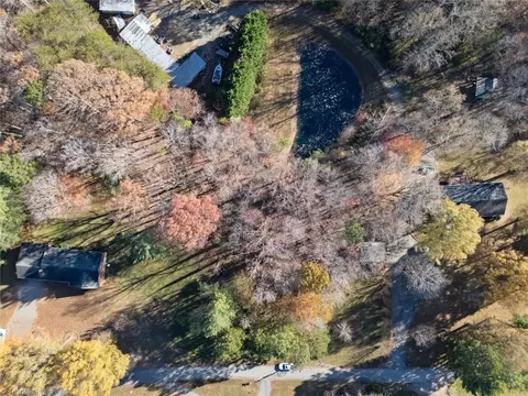 6775 Styers Ferry Rd, Clemmons, NC 27012