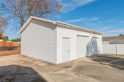 165 Apollo Cir, Archdale, NC 27263 photo 31
