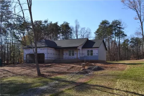 116 Hickory Rd, Stoneville, NC 27048