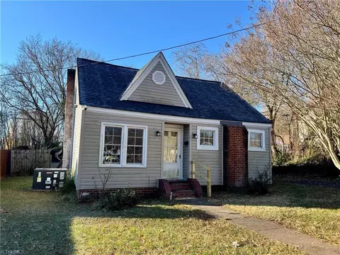 911 Main St W, Mayodan, NC 27027