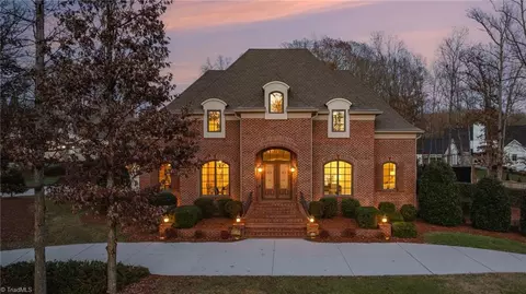 429 Wesley Park Dr, Kernersville, NC 27284