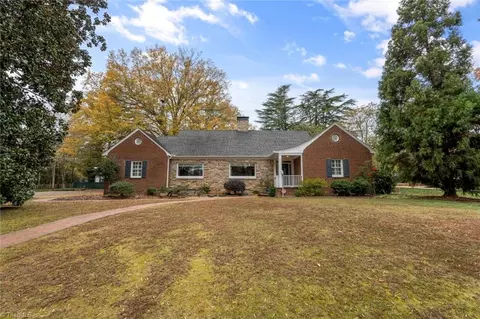 360 Lynn Ave, Winston Salem, NC 27104