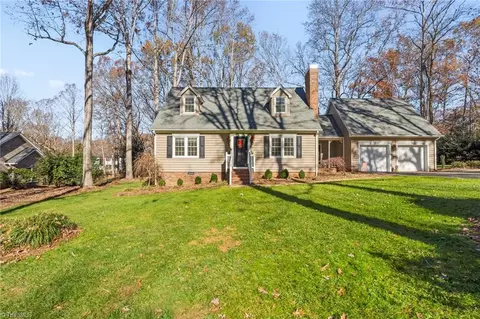 435 Walnut Dr, Asheboro, NC 27205