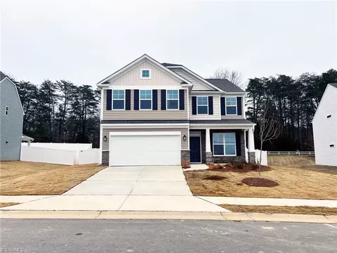 1292 Guyton Dr, Winston Salem, NC 27127