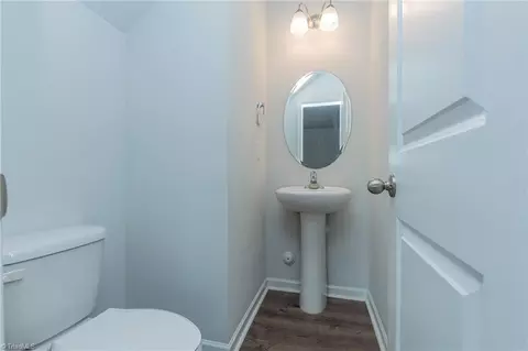 Entry Way - 6948 Quarter Horse Dr, Trinity, NC 27370 photo 3 of 5