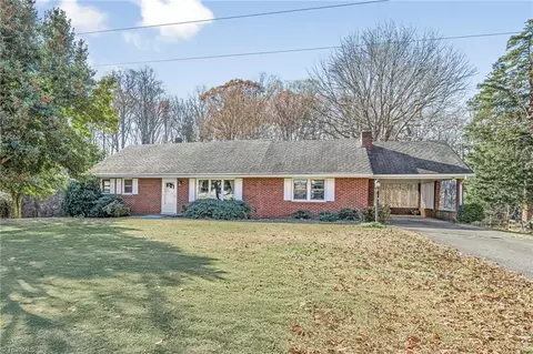 5253 Mountain View Rd, Winston Salem, NC 27104