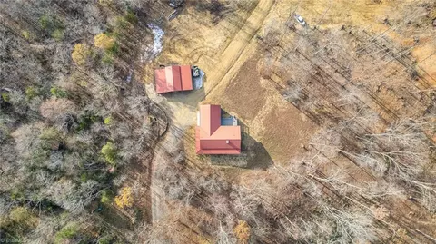 9249 Archdale Rd, Trinity, NC 27370 photo 6