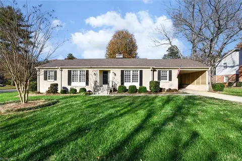 907 Meade Dr, Greensboro, NC 27410