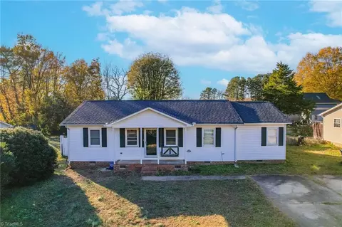 1916 Calvin St, Salisbury, NC 28147