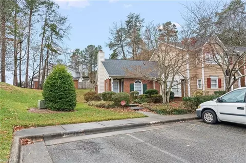 3255 Cypress Park Rd UNIT A, Greensboro, NC 27407
