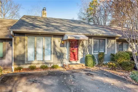 3647 Crooked Oak Ln, Winston Salem, NC 27106