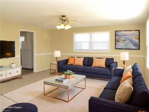 117 Woodgate Cir, Winston Salem, NC 27107