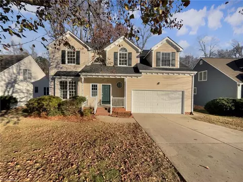 1525 Covered Wagon Rd, Mcleansville, NC 27301