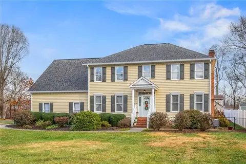 7024 Orchard Path Dr, Clemmons, NC 27012 photo 3