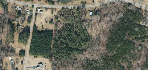 1454 Anglin Mill Rd, Stoneville, NC 27048