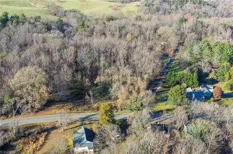 00 Cedarbrook Rd, Jonesville, NC 28642