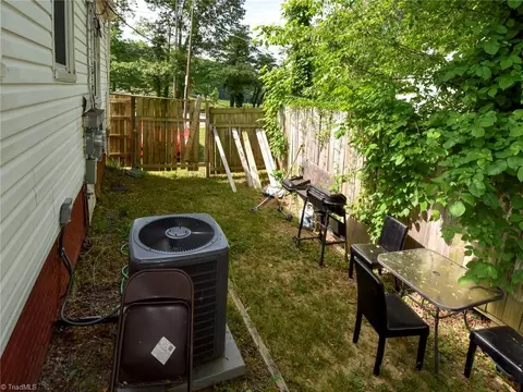 Exterior - 521 25th St E, Winston Salem, NC 27101 photo 2 of 2
