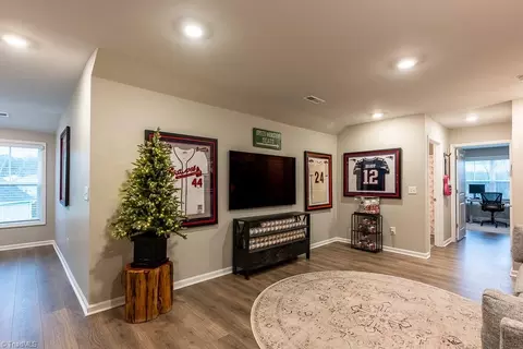 Entry Way - 4013 Limestone Ct, Clemmons, NC 27012 photo 5 of 6
