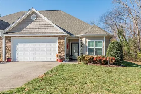 1692 Preston Woods Dr, Winston Salem, NC 27127