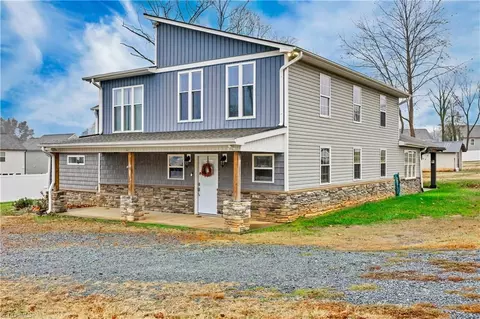 4826 Murray Rd, Winston Salem, NC 27106