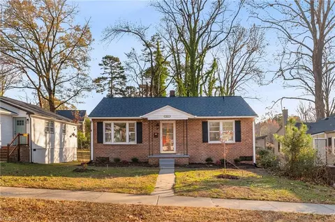 2625 Beechwood St, Greensboro, NC 27403