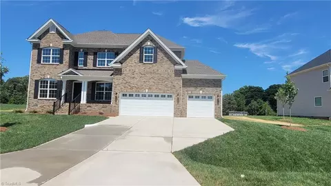1631 Lazy Fox Ln #46, Kernersville, NC 27284