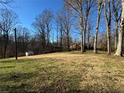 Exterior - 152 Manor Ridge Rd E, Elkin, NC 28621 photo 11 of 12