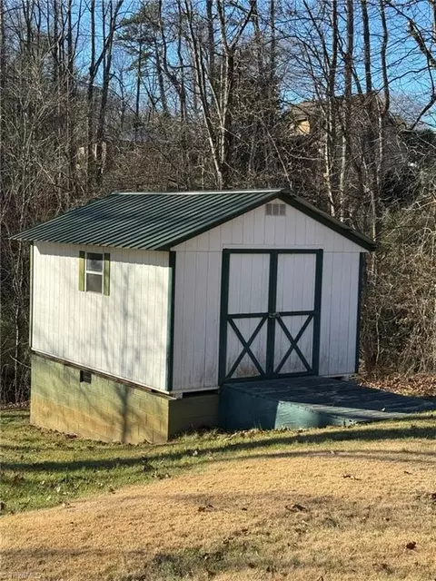 Other - 152 Manor Ridge Rd E, Elkin, NC 28621 photo 2 of 13