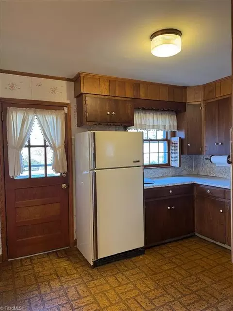 Kitchen - 152 Manor Ridge Rd E, Elkin, NC 28621 photo 1 of 4