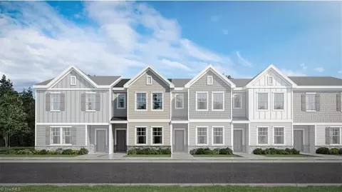 928 Highland Trace Dr, Graham, NC 27253