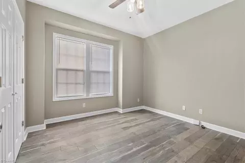 815 Mobile St, High Point, NC 27260 photo 7