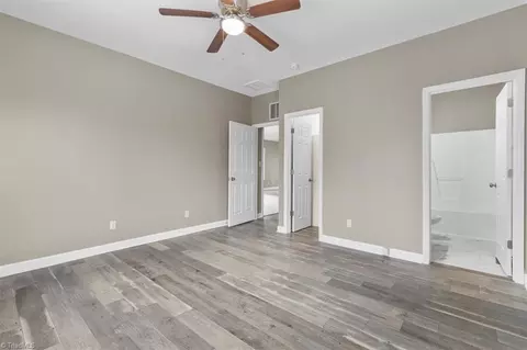 815 Mobile St, High Point, NC 27260 photo 17