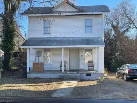 1225 Redding Dr, High Point, NC 27260