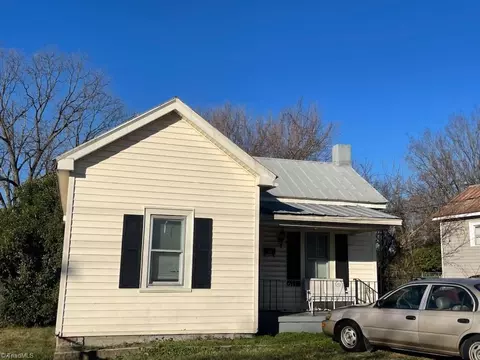 1226 Redding Dr, High Point, NC 27260