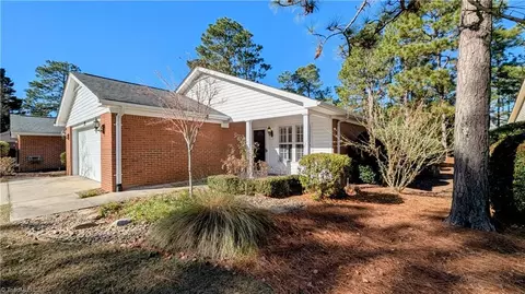 320 Robin Ln, Pinehurst, NC 28374 photo 5