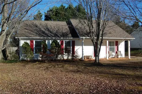 4804 Eagle Rock Rd, Greensboro, NC 27410