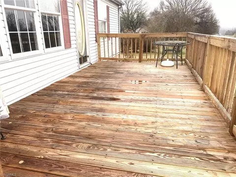 1642 Boiling Springs Rd, Purlear, NC 28665 photo 13