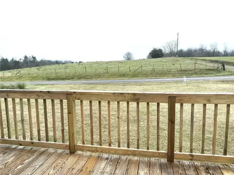 1642 Boiling Springs Rd, Purlear, NC 28665 photo 14