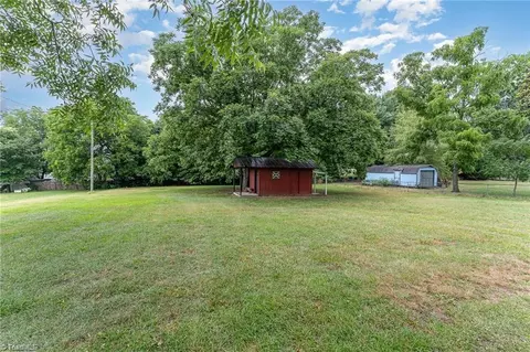 170 Arcadia Ct, Clemmons, NC 27012 photo 14