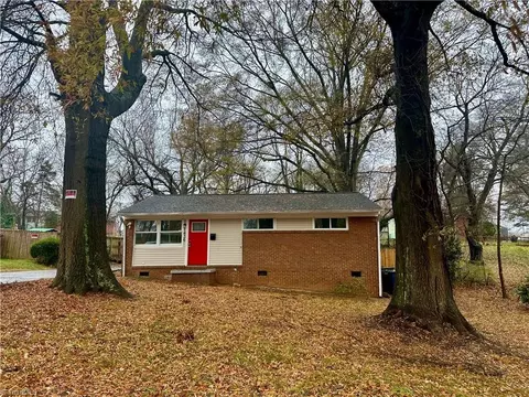 1636 Rockford St, Winston Salem, NC 27107