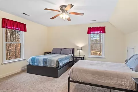 Bedroom - 1039 Underpass Rd, Advance, NC 27006 photo 6 of 7