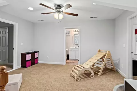 Entry Way - 1039 Underpass Rd, Advance, NC 27006 photo 5 of 7